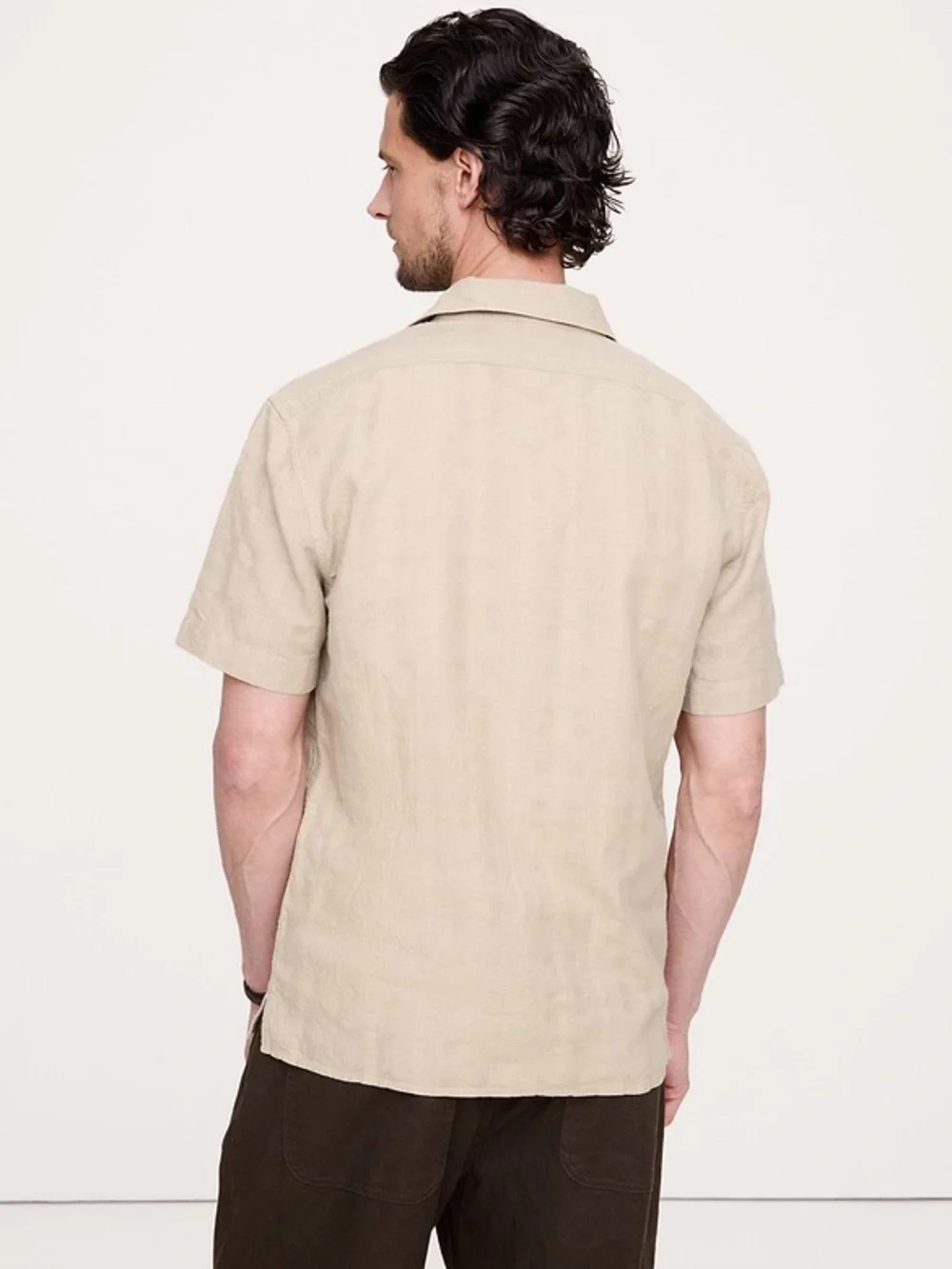 Banana Republic Untucked Fit Men's Short Sleeve Beige Camp Shirt 100% Cotton